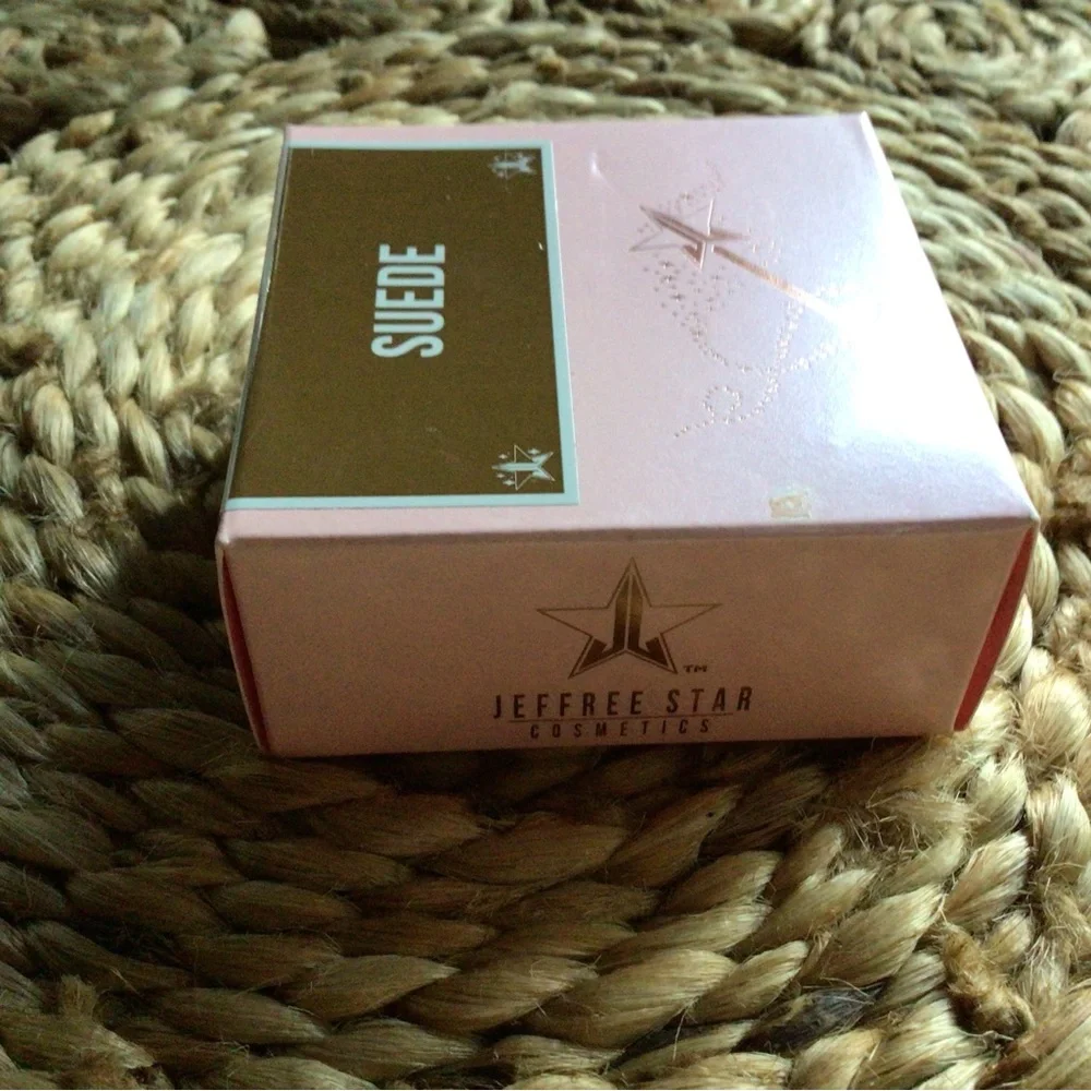 JEFFREE STAR /SETTING POWDER